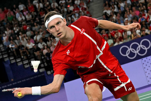 羽毛球拍重量解析：3U、4U、5U到底選哪個？