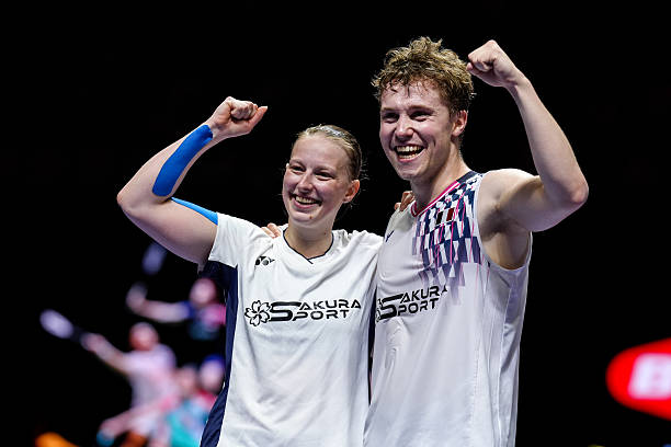 從入門到進(jìn)階:不同價(jià)位段羽毛球拍品牌推薦