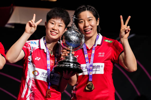 新手必看！8u和10u羽毛球拍哪個更適合初學者？