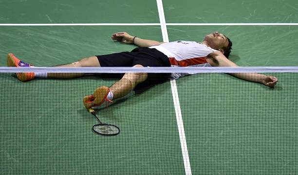 羽毛球小球技術(shù)要領(lǐng):如何正確發(fā)小球避免失誤