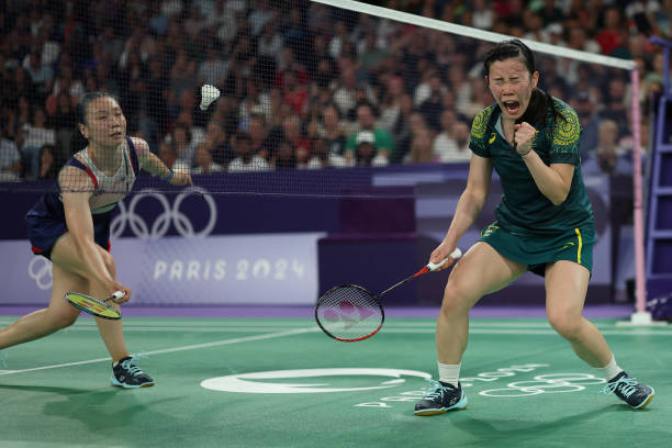 為什么職業(yè)選手都用千元拍？百元拍真的不行嗎？