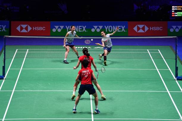 羽毛球拍logo帶S？可能是Victor勝利或SOTX索牌！