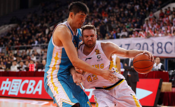 籃球規(guī)則詳解：罰球得分在2和3之間如何表示？