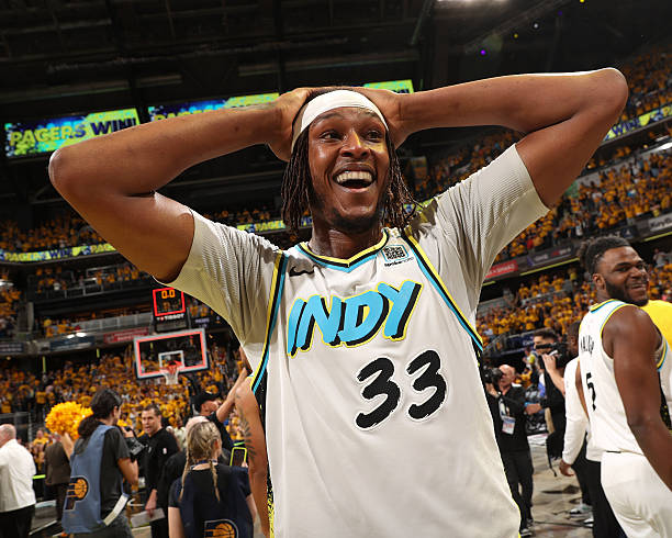 搶籃板球時的位置優(yōu)勢與規(guī)則限制