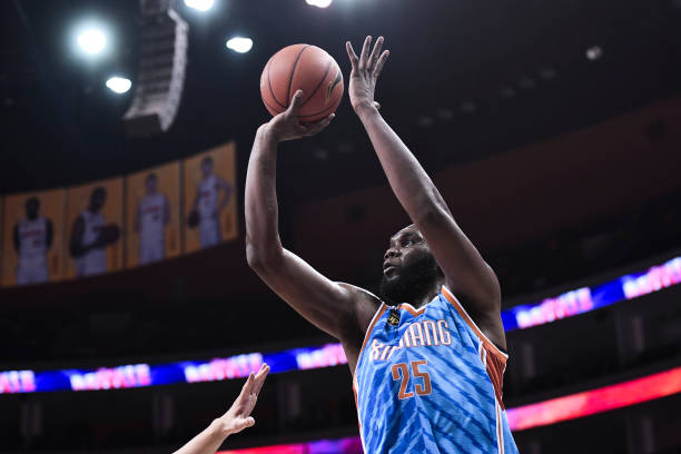 NBA全場回放精華版：快速回顧比賽關(guān)鍵節(jié)點與高光時刻！