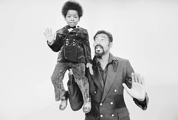 如何用紙板制作簡易投籃機?詳細(xì)步驟分享