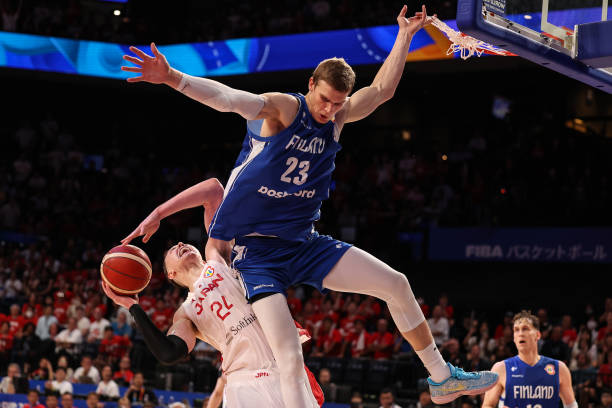 天藍(lán)色籃球鞋的時(shí)尚穿搭：從基礎(chǔ)款到個(gè)性搭配