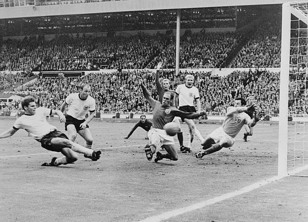 (與最近比賽結(jié)果緊密結(jié)合，提供延續(xù)性的信息)