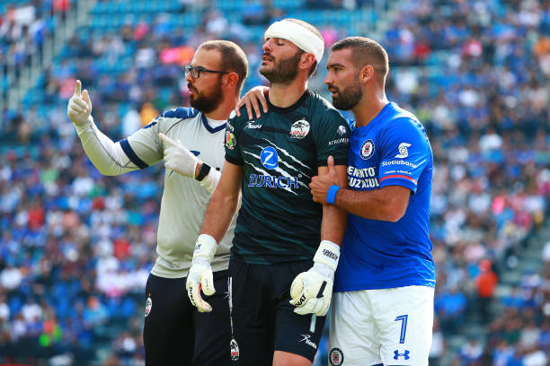 進(jìn)球機(jī)器VS助攻大師:2020英超雙榜對比分析