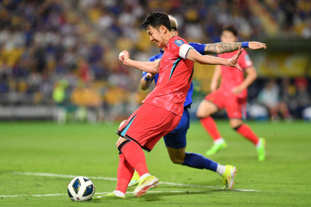 歐冠決賽第一回合：球星閃耀，誰(shuí)主宰比賽走勢(shì)？