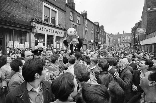 皇馬豪擲2億鎖定姆巴佩，利物浦或轉(zhuǎn)向替代目標(biāo)