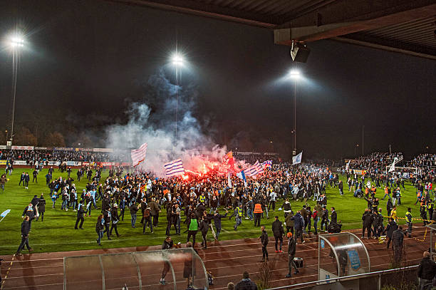 法甲聯(lián)賽完整比賽錄像:戰(zhàn)術(shù)分析與賽后點(diǎn)評(píng)