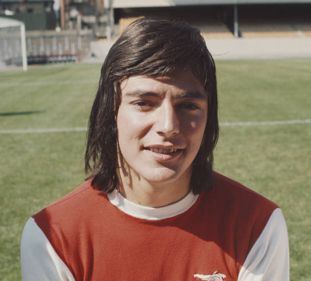 歐冠決賽驚魂夜！多特兩中門框，皇馬第15冠詮釋血脈壓制