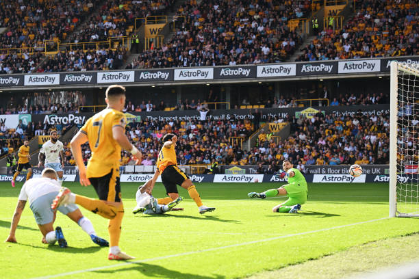 維多利亞·貝克漢姆的創(chuàng)業(yè)史:如何打造個(gè)人品牌