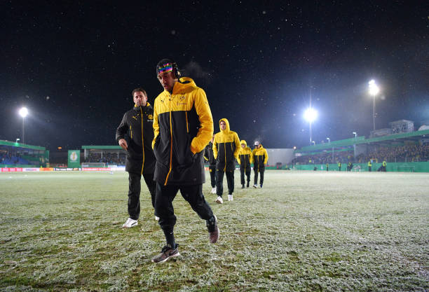 貝克漢姆西裝造型解析:品味與氣質(zhì)的完美結(jié)合