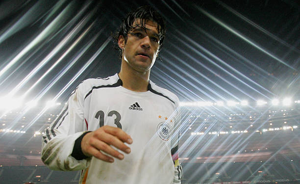 歷屆德甲排名TOP5:傳統(tǒng)豪強與新勢力的較量