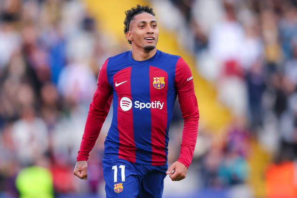 梅西vs巴西:回顧球王與桑巴軍團的經(jīng)典對決