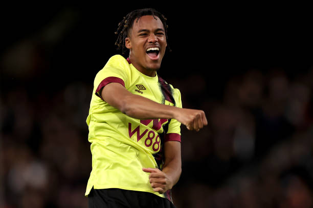 皇家足球公園：頂級(jí)足球場(chǎng)的奢華體驗(yàn)