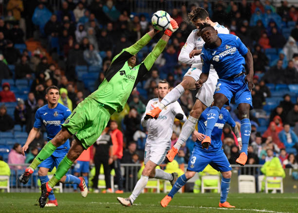 帶球突破后如何精準(zhǔn)射門？5個(gè)實(shí)用技巧幫你得分