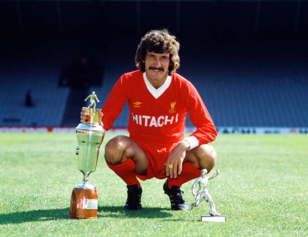 校園足球文化建設(shè)的多維度思考