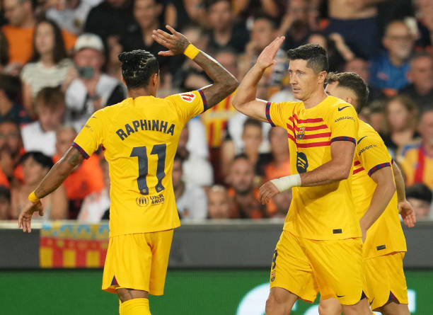 國(guó)際足聯(lián)排名更新:哪支國(guó)家隊(duì)穩(wěn)居世界第一?