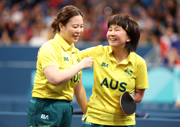 樊振東VS奧恰洛夫巔峰對(duì)決：誰(shuí)笑到最后？