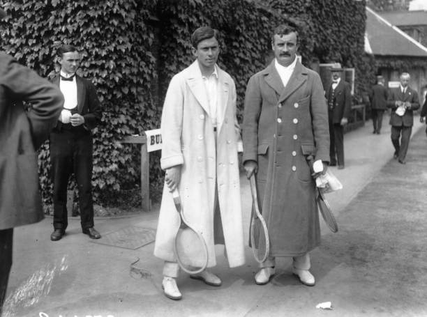 關(guān)注網(wǎng)球新浪微博，實時追蹤球星最新動態(tài)！