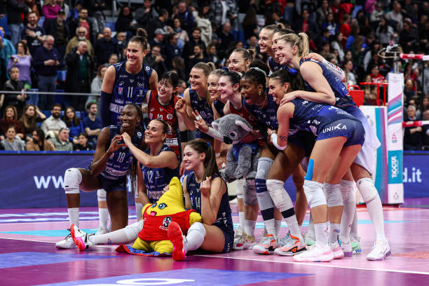 如何選擇適合的排球賽事直播平臺？