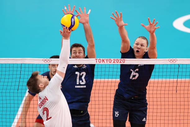 氣排球場(chǎng)地布局對(duì)比賽戰(zhàn)術(shù)的影響分析