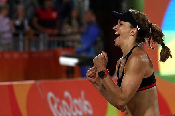 不容錯(cuò)過的經(jīng)典賽事:2016里約奧運(yùn)會(huì)男排半決賽回放