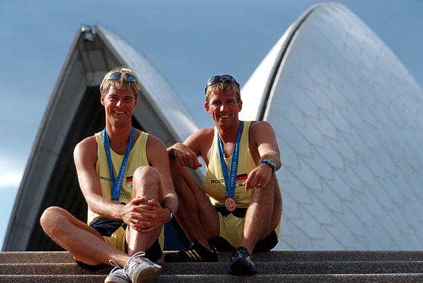 初中排球打法全攻略:站位、傳球與進攻技巧詳解