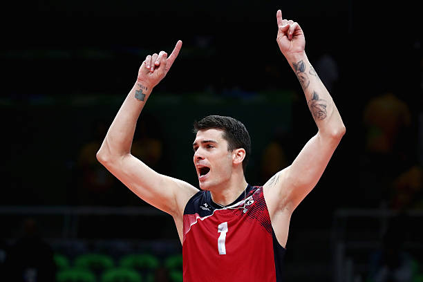 初學者必看：打好排球墊球的第一步