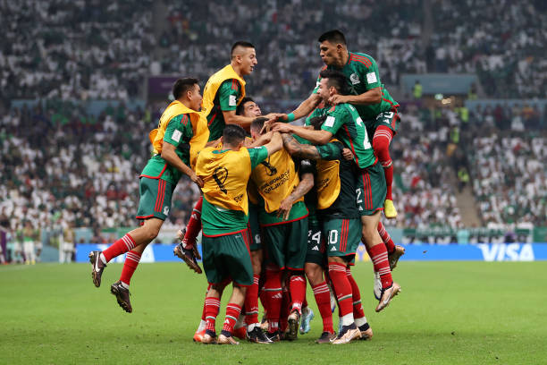 荷蘭足球復(fù)興:克魯伊夫領(lǐng)銜的橙色風(fēng)暴預(yù)選賽征程